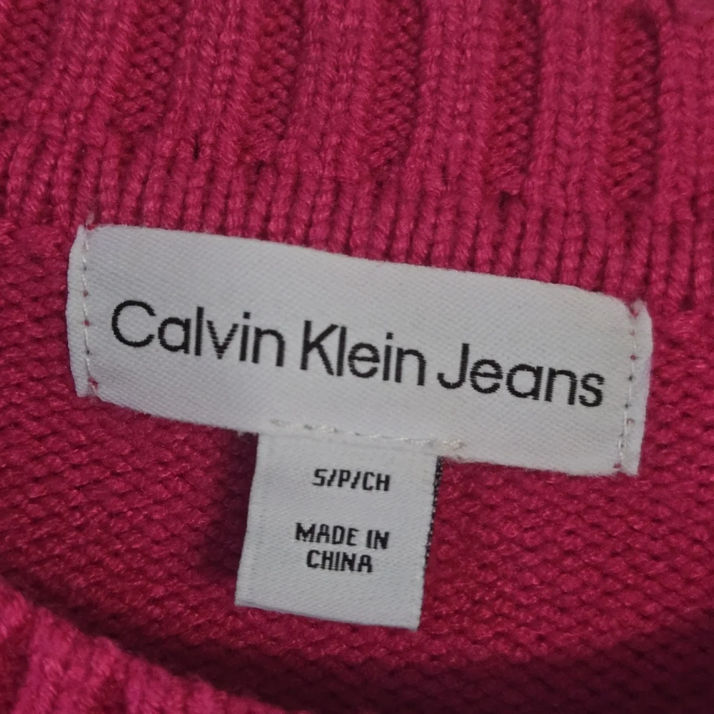 Calvin Klein Collection Fuchsia Cable Knit Sweater - Picture 4 of 6